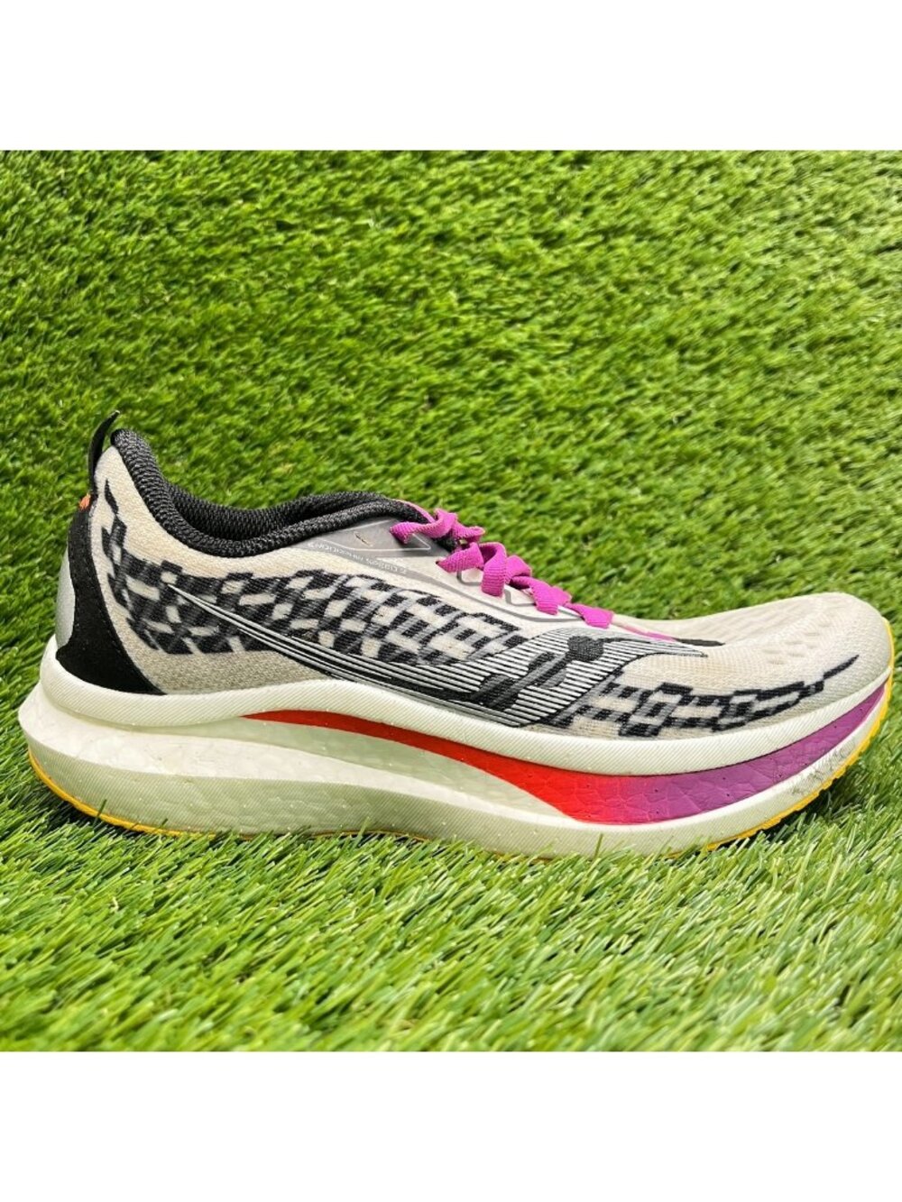 Saucony Endorphin Speed 2 Reverie Womens Size 7.5 White Running Shoes Sneakers